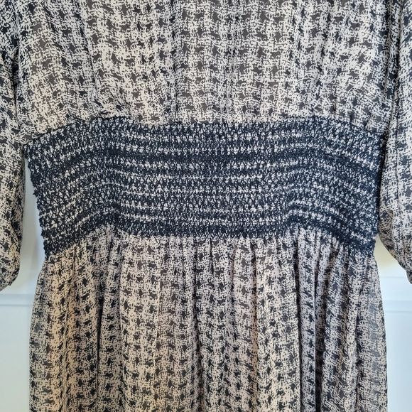 Vanessa Virginia callista dress - Picture 2 of 10